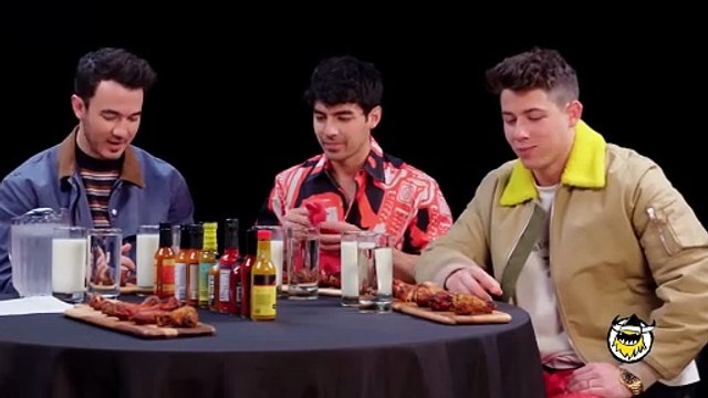 Jonas Brothers Burn Up 🌶️🔥 | Spicy Wings Challenge on Hot Ones
