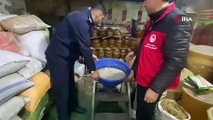 Bakkalda denetimde şok: Bozuk ürünlere el konuldu!