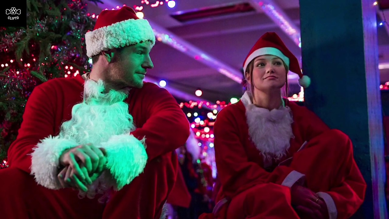 A Daughter Takes Revenge On Her Father | Jingle Bell Heist Ending Explained (Netflix 2025)