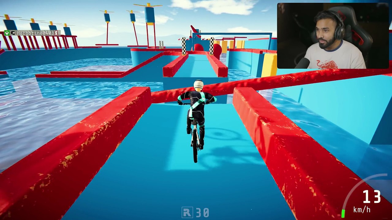 SUPER CRAZY CYCLE STUNTS