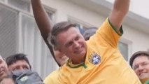 Jair Bolsonaro hospitalizado: dos cirugías en medio de su condena de 27 años
