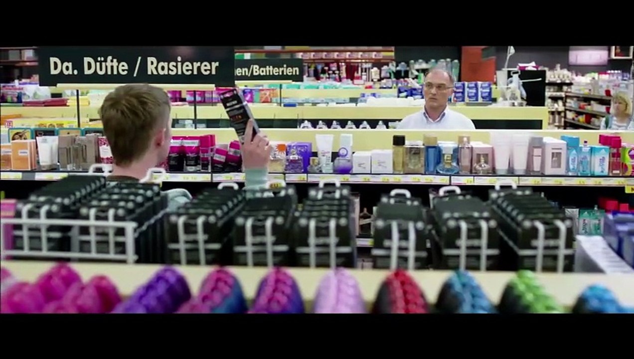 Einer von uns | movie | 2015 | Official Trailer