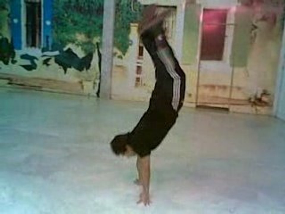 Bboy Sarom