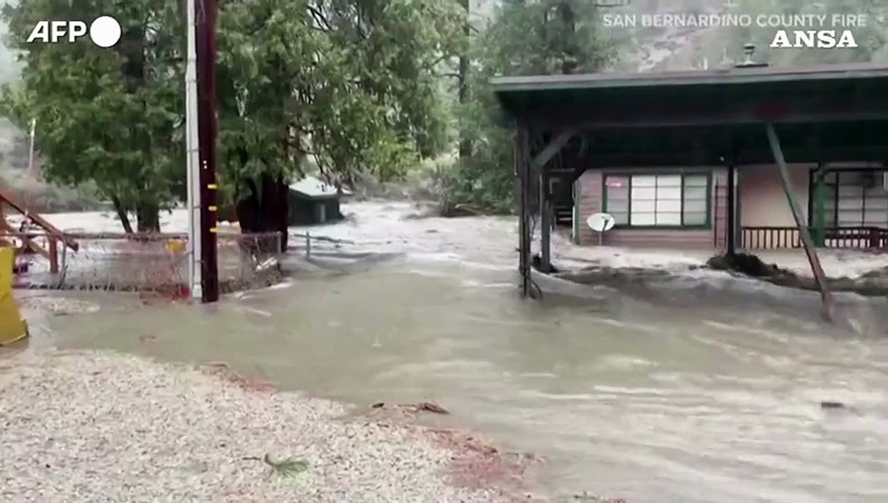 Allarme in California per il maltempo, ordinate evacuazioni