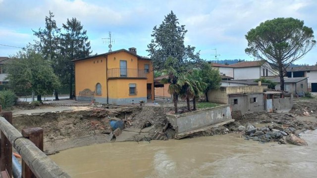 La piena del torrente Marzeno, allerta rossa in Emilia Romagna