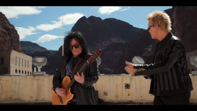 Eyes Without a Face - Billy Idol & Steve Stevens (acoustic)