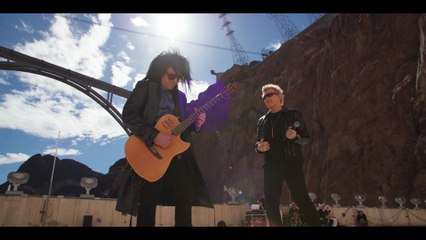 Acoustic Performance - Billy Idol & Steve Stevens (acoustic)