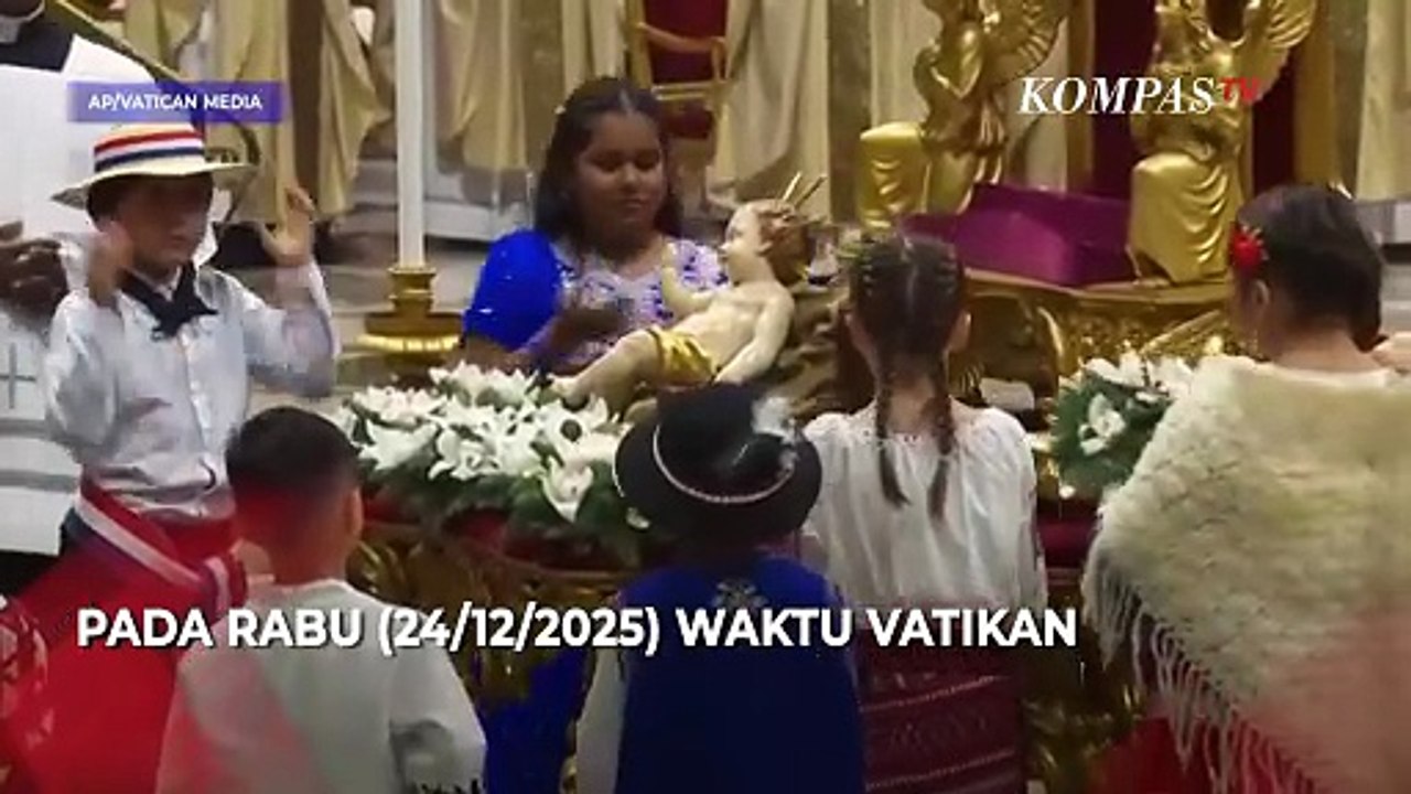 Momen Paus Leo XIV Pimpin Misa Malam Natal Pertamanya