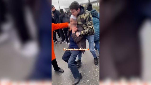 Genç kız isyan etti: 'Kaç yaşında adamsın utanmıyor musun?'