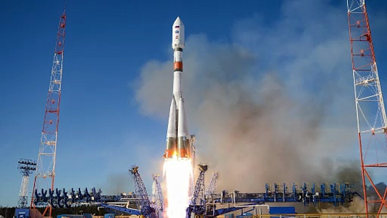 ロシア、プレセツクから軍事衛星搭載のソユーズ2.1aロケット打ち上げに成功