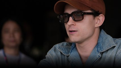 Tom Holland and Zendaya Are All Smiles in New Photo Taken With His Parents in London