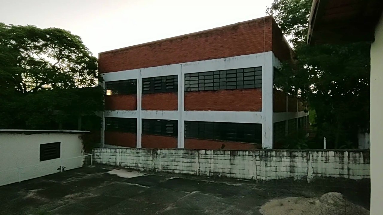 DEU MUITO MEDO EXPLORAR ESSE LUGAR, VÁRIAS COISAS ACONTECERAM