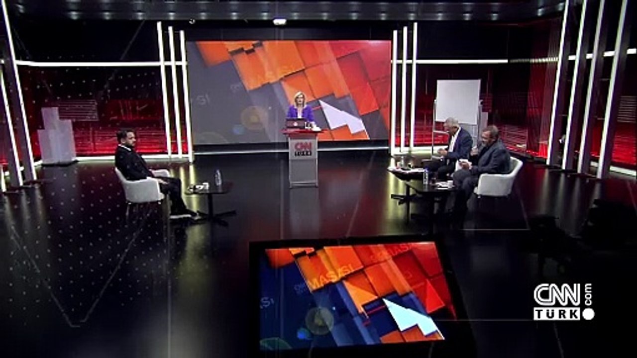 Özel, "İmamoğlu geçici aday" mı dedi? Türkiye'yi savaşa mı çekmek istiyorlar? Altını olan satsın mı, tutsun mu? CNN TÜRK Masası'nda konuşuldu