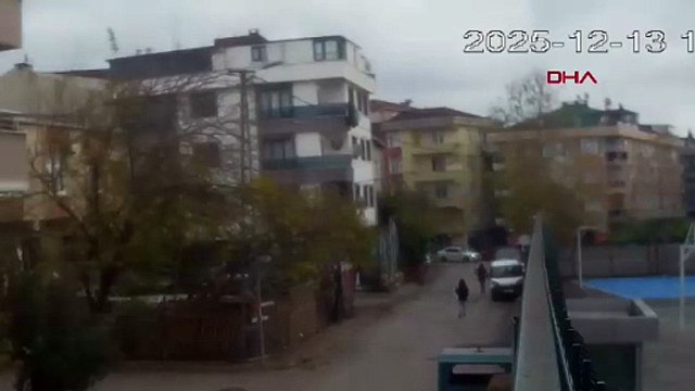 2 milyon liralık ziynet eşyası çalan kaçan iki kadın kameralara yakalandı