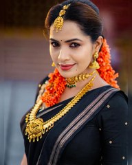 sofa Shetty looking beautiful in traditional saree