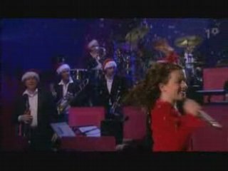 Amy Diamond - Rockin Around The Christmas Tree
