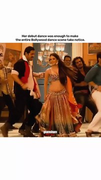 One debut dance by Sunny Leone, and Bollywood couldn’t look away 💃 #glamsham #sunnydebut #sunnyleone #bollywooddance #iconicmoment {glamsham, sunny debut, sunny leone, bollywood dance, iconic moment}