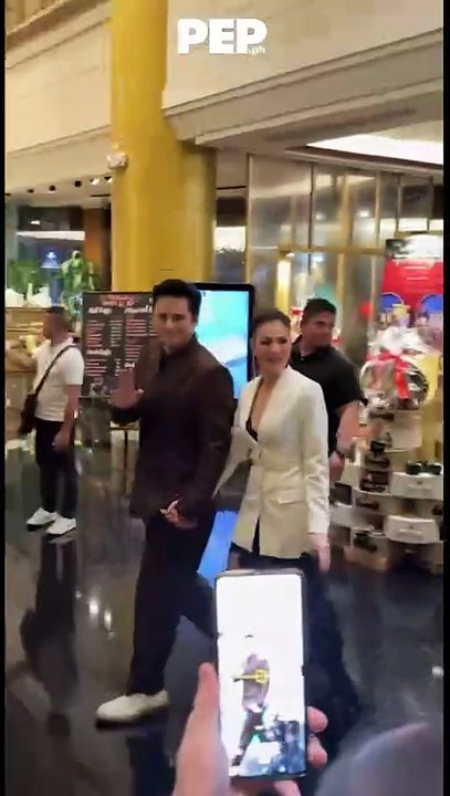 The Legaspis arrivve at Dusit Thani Hotel | PEP Coverage