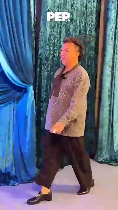 John Lapus at the 51st MMFF Gabi Ng Parangal Blue Carpet | PEP Coverage