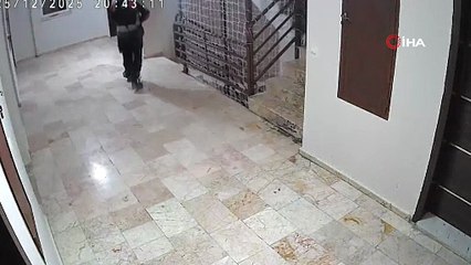 İnanması güç ama doğru! Kurye sipariş getirdiği binayı tuvalet gibi kullandı