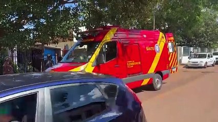 Homem é socorrido após sofrer queda em residência no Interlagos