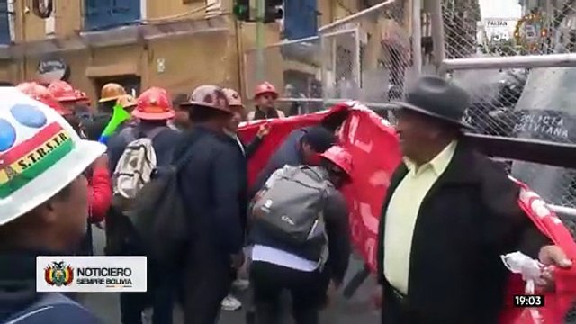 Dictan detención domiciliaria para los tres mineros aprehendidos durante las movilizaciones en La Paz