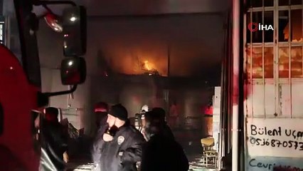 Sanayi Sitesi'nde çıkan yangında 9 iş yeri zarar gördü