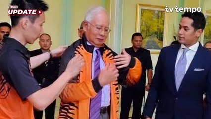 Eks PM Malaysia Najib Razak Divonis 15 Tahun Kasus 1MDB