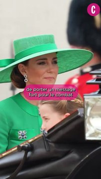 « Je n’oublie pas ceux qui se battent encore » : le message fort caché dans la tenue de Noël de Kate Middleton