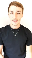 Assis longtemps toilettes