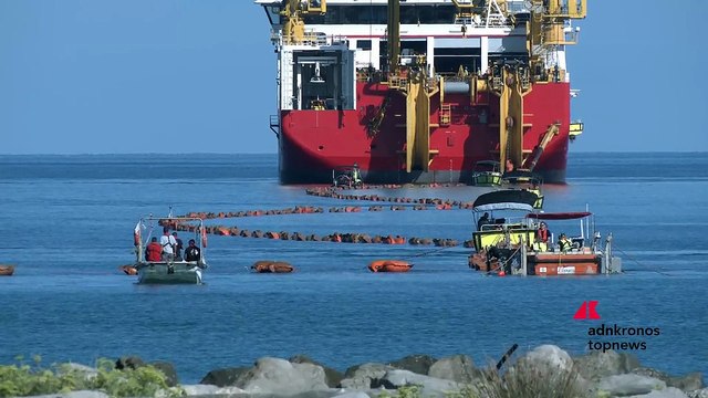 Tyrrhenian Link, nuovo record mondiale per Terna: posato cavo sottomarino a 2.150 metri di profondità