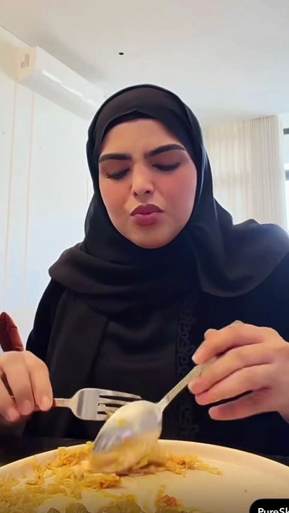 سارة الودعاني بتصريح مثير للجدل عن صديقاتها