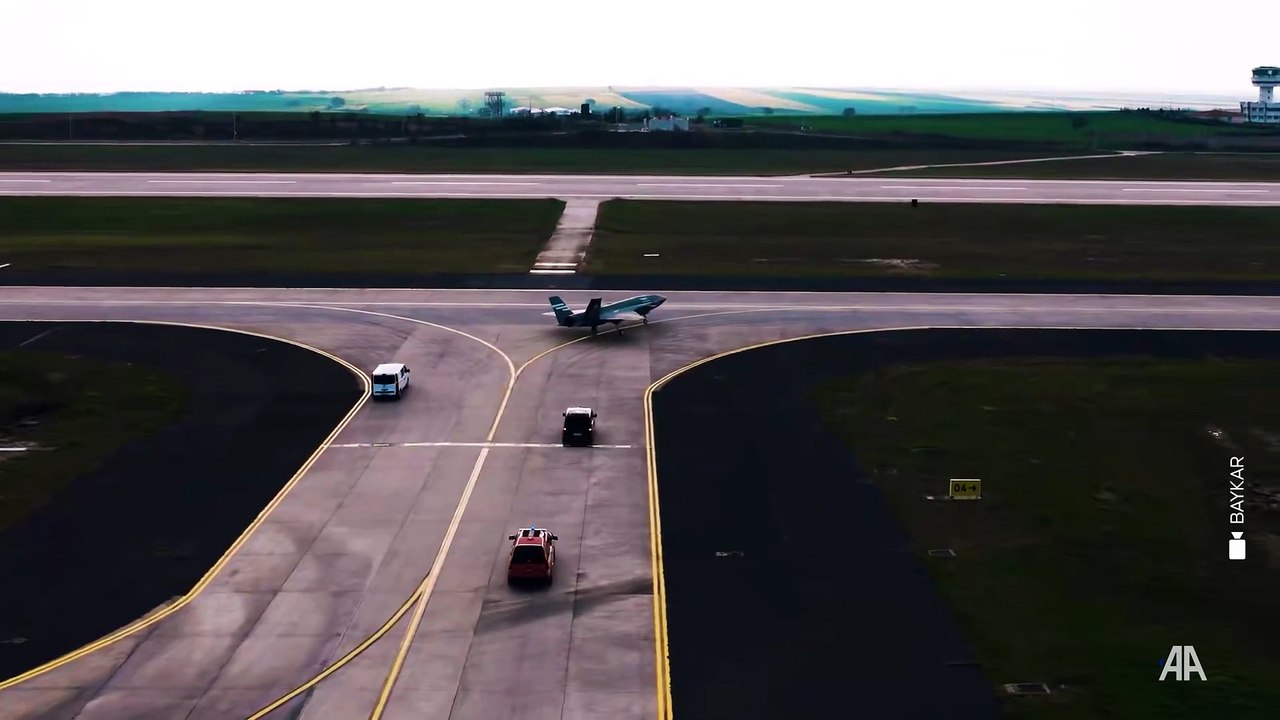 Des drones de combat turcs volent ensemble sans pilote : une première mondiale