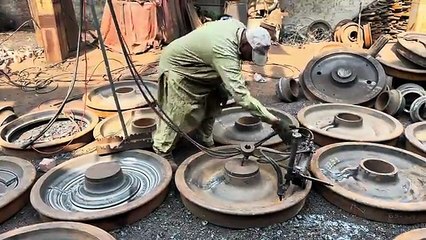 How to Make Alloy Roller Using Railway Wheel Type Steel
