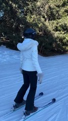 Η Σίσσυ Χρηστίδου κάνει για πρώτη φορά σκι