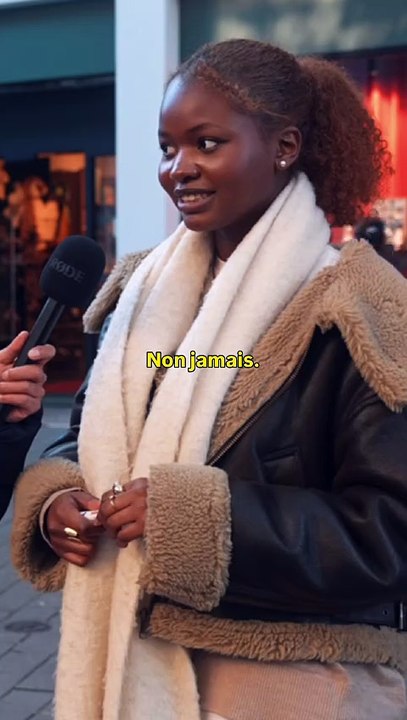 J'OSE PAS TOUCHER LE MATELAS DE LA PROPRIO ! Retourner son matelas, une étape taboue ?