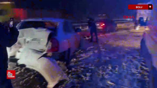 Anadolu Otoyolu’nda 7 aracın karıştığı zincirleme kaza