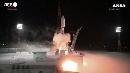 Russia, lanciato il razzo Soyuz-2.1b con satelliti per comunicazioni
