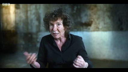 Titanic Sinks Tonight Season 1 Episode 1 The Unsinkable Ship