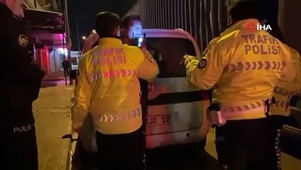 Bursa\'da polislerin alkollü sürücüyle imtihanı