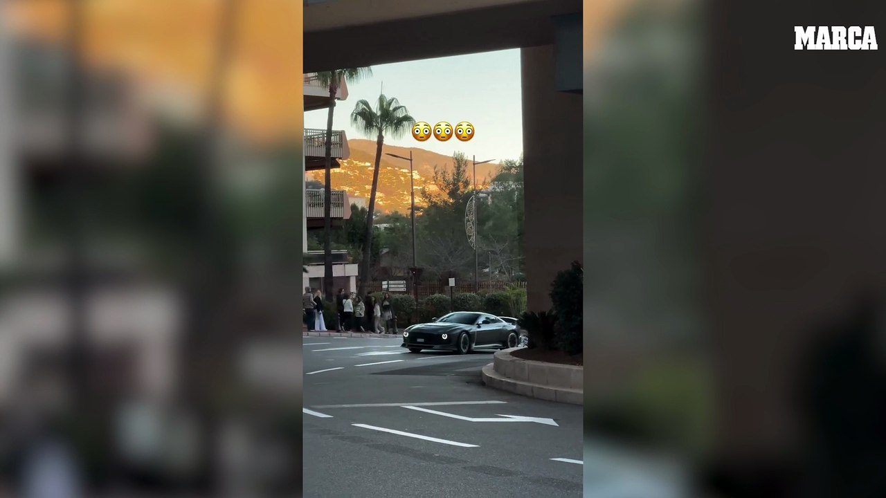 Fernando Alonso presume junto a Melissa Jiménez de cochazo en redes