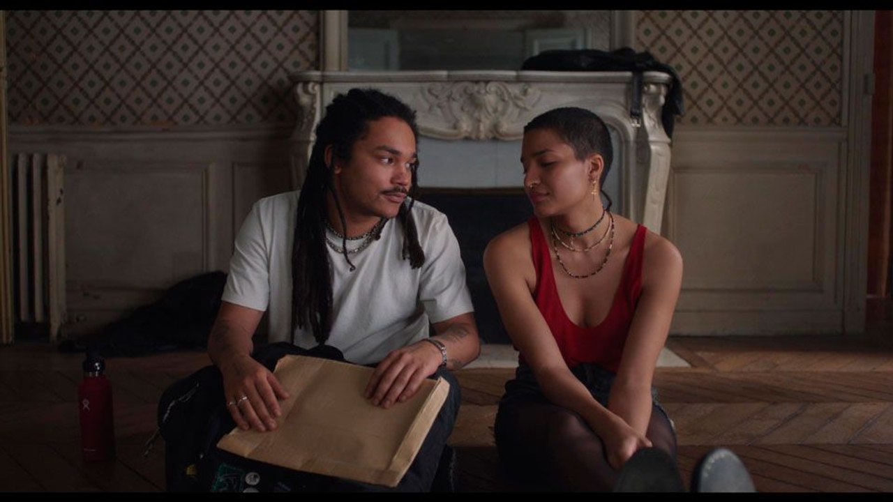 Father Mother Sister Brother Clip VOSE