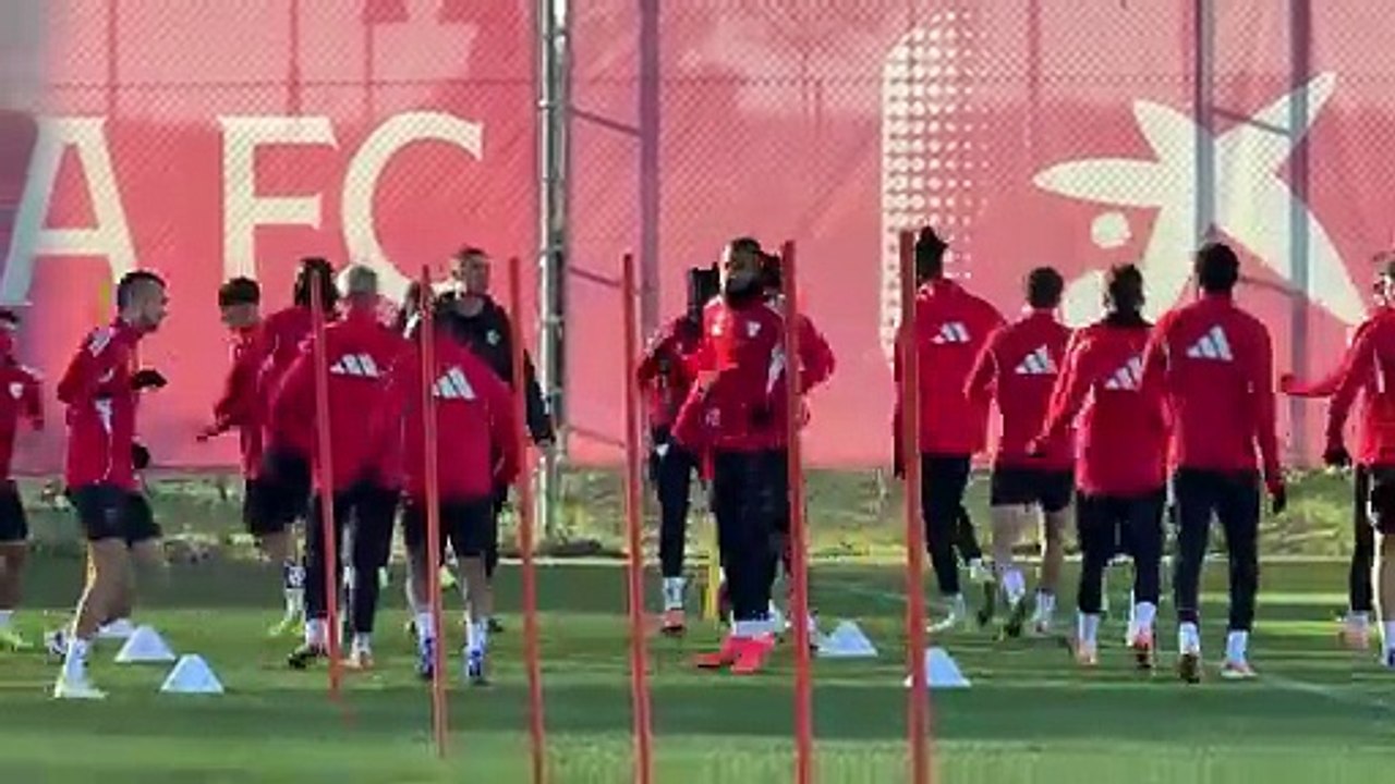 Peque, Vargas y Álvaro Fernández, ausencias en el entrenamiento