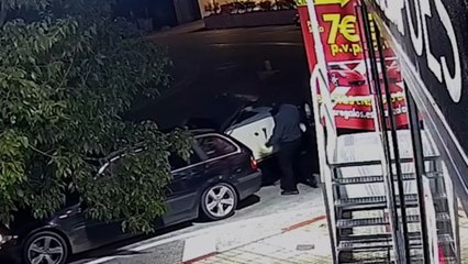 Así han robado la caja fuerte con dinero y papeletas del sorteo del Camión de los Regalos