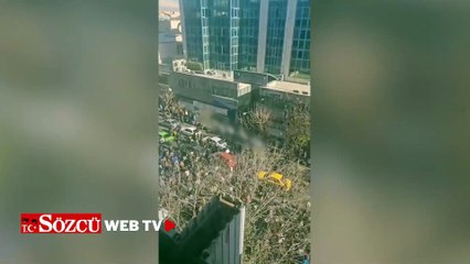 İran'da halk, enflasyona karşı sokağa çıktı