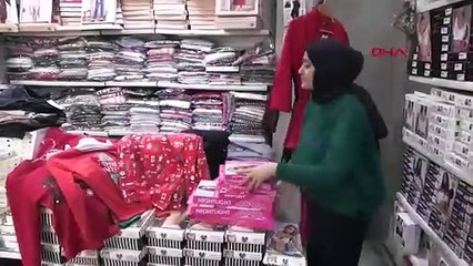 Yılbaşı öncesi kırmızı iç çamaşır satışları patladı