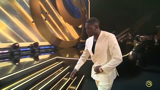 Globe Soccer Awards - Paul Pogba récompensé pour son comeback