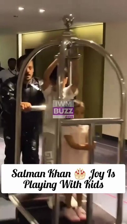 Salman Khan 🎂 Joy Is Playing With Kids