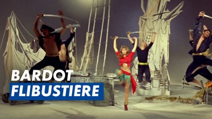 La pirate Brigitte Bardot joue du sabre dans Cette Sacrée Gamine