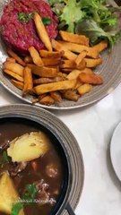 Η Ιωάννα Τούνη σε εστιατόριο στο Παρίσι